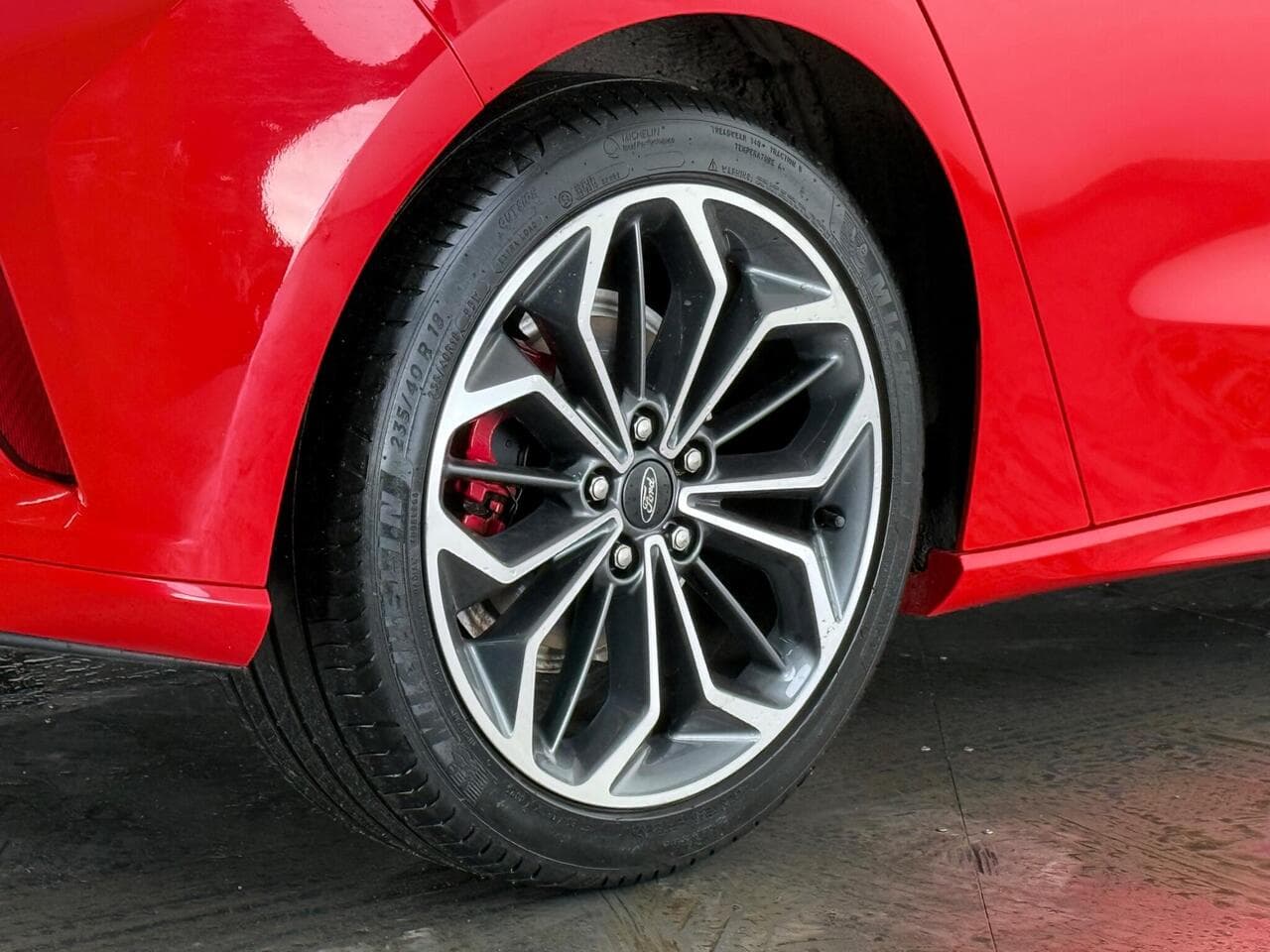 Ford Focus thumbnail Wheel