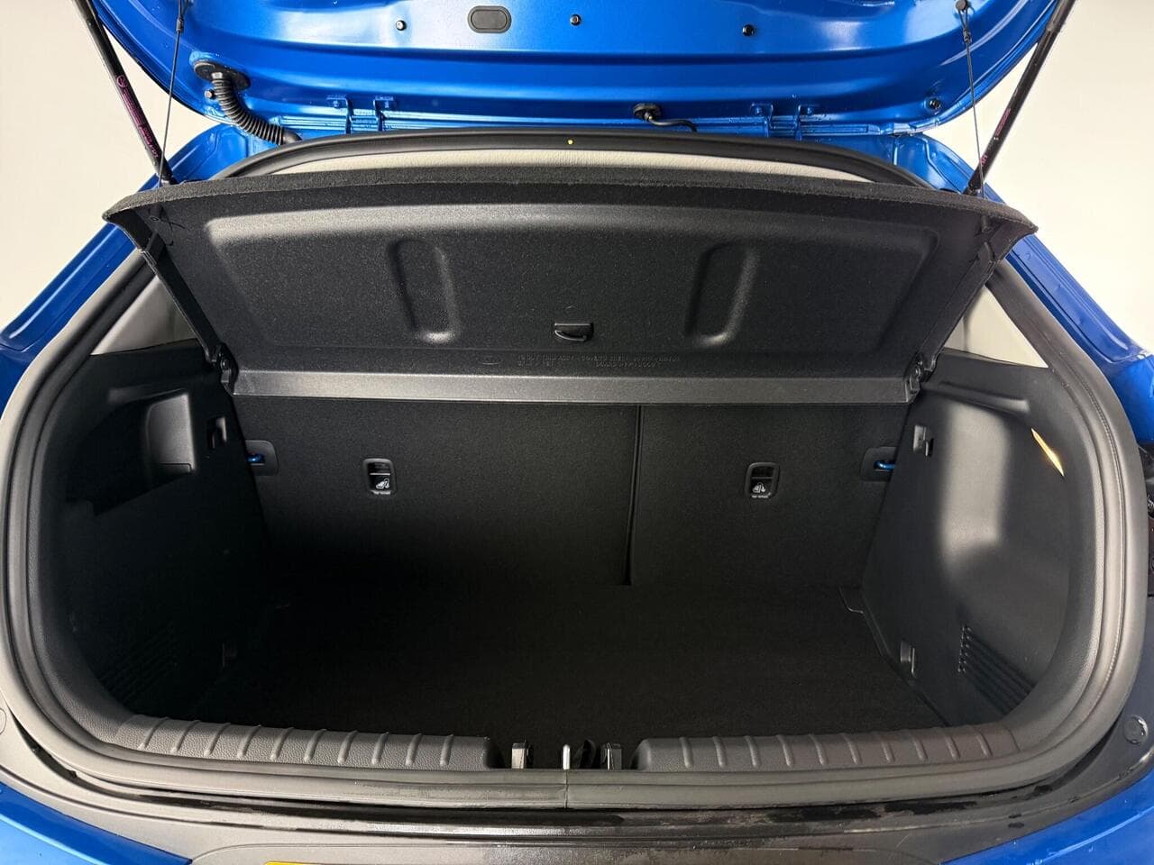 Kia Stonic thumbnail Boot