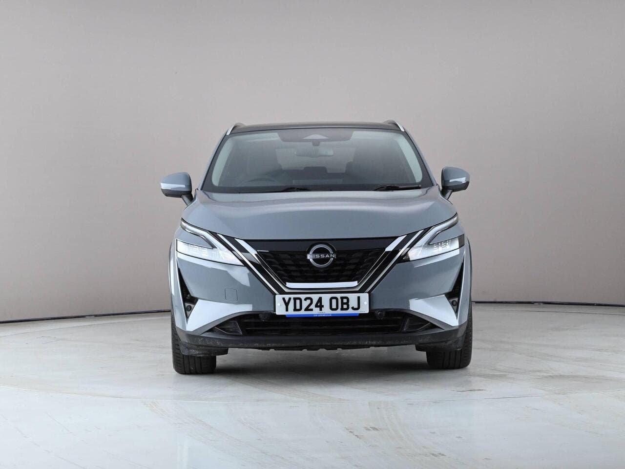Nissan Qashqai thumbnail Front