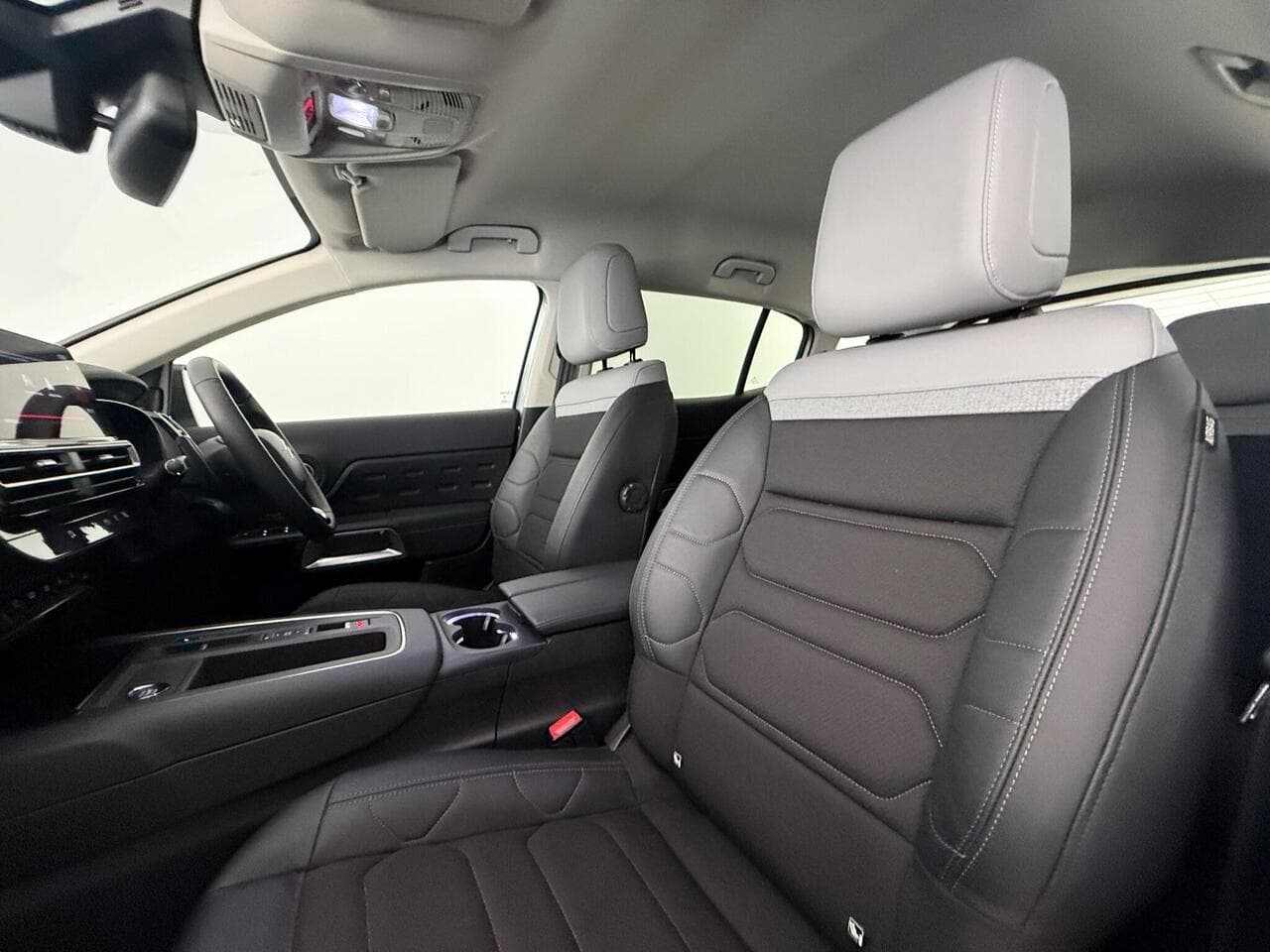 Citroen C5 Aircross thumbnail Seat Front Passenger