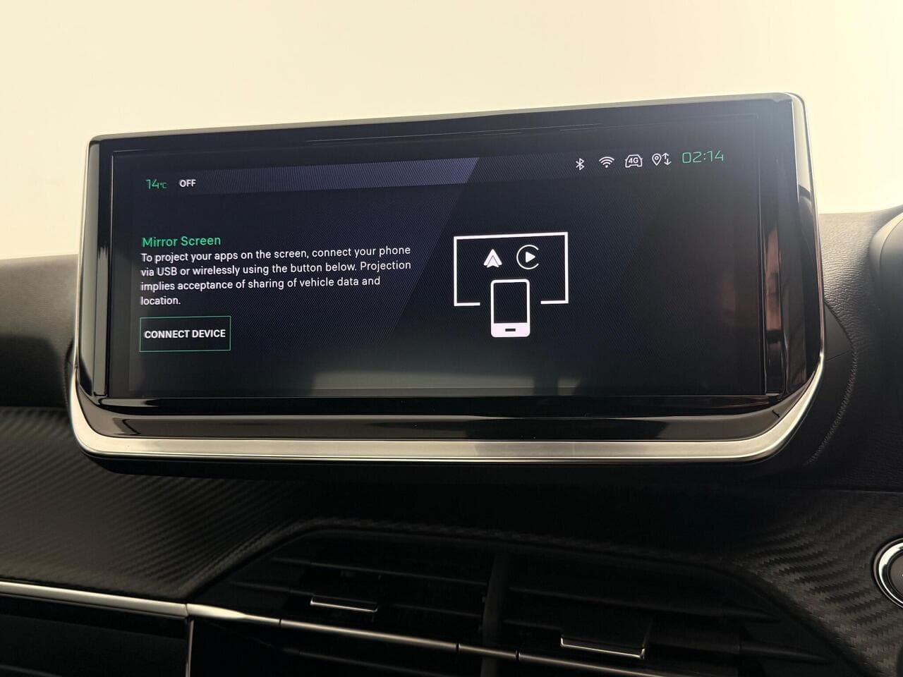 Peugeot 2008 thumbnail Infotainment System