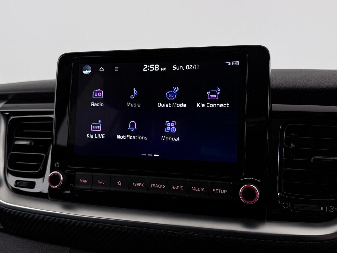 Kia Stonic thumbnail Infotainment System