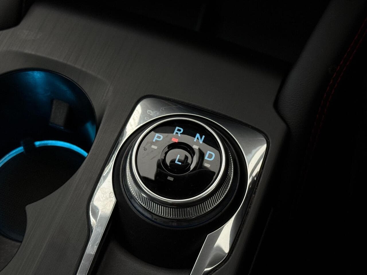 Ford Kuga thumbnail Misc Controls